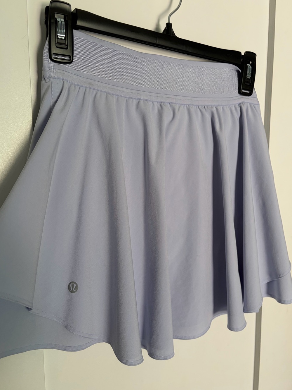 16. Size 4 LULULEMON Periwinkle Court Rival Skirt